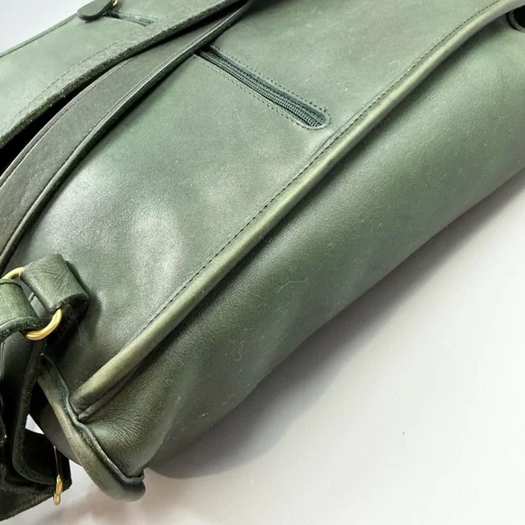 Coach 9943 Vintage Flap Backpack Bottle Green Leather - Picture 6 of 13